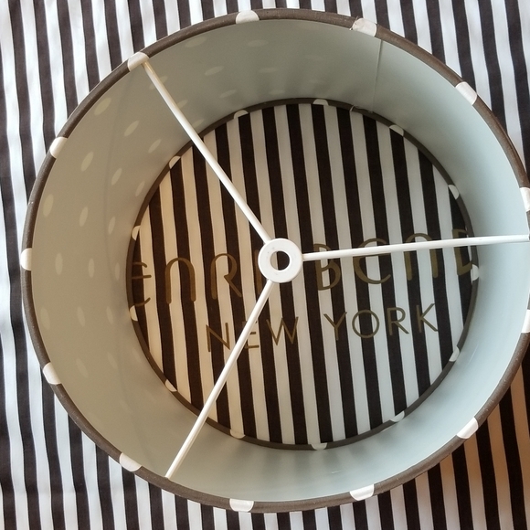 ❗Henri Bendel Style Brown White Polka Dot Lamp Shade❗ - Picture 2 of 7